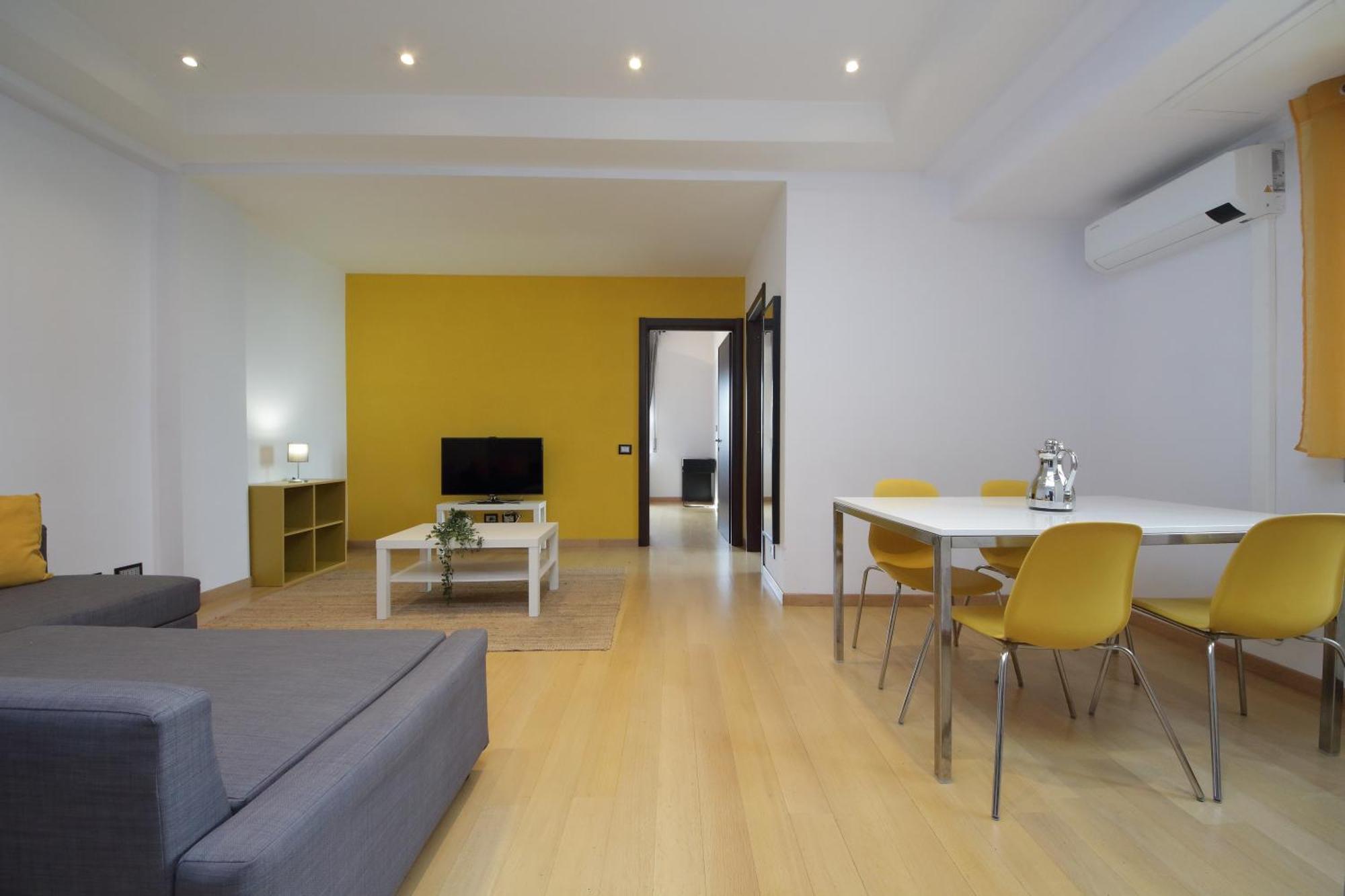 Cozy And Comfy Apartment In Piramide Metro Stop โรม ภายนอก รูปภาพ